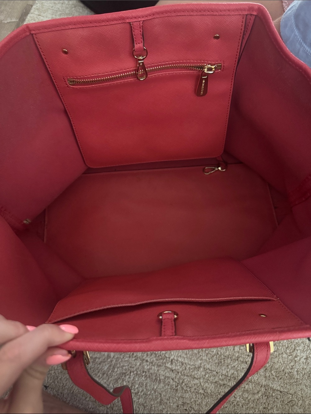 Michael Kors Coral Pink Saffiano Tote with Gold Hardware - Picture 2 of 3